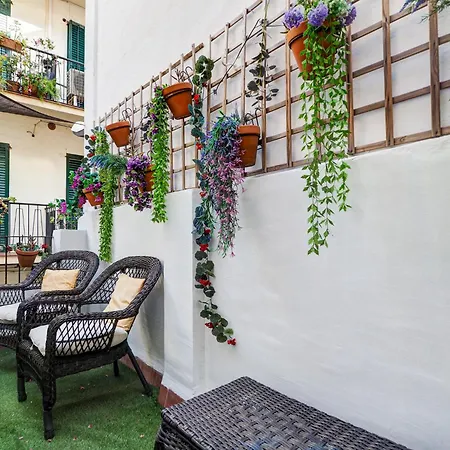アパート Charming Patio By Hello Homes *